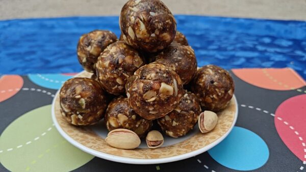 Dry fruits laddu